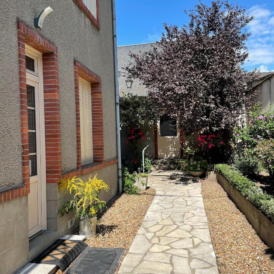 Evasion De Loire Bed & Breakfast Jargeau Exterior foto